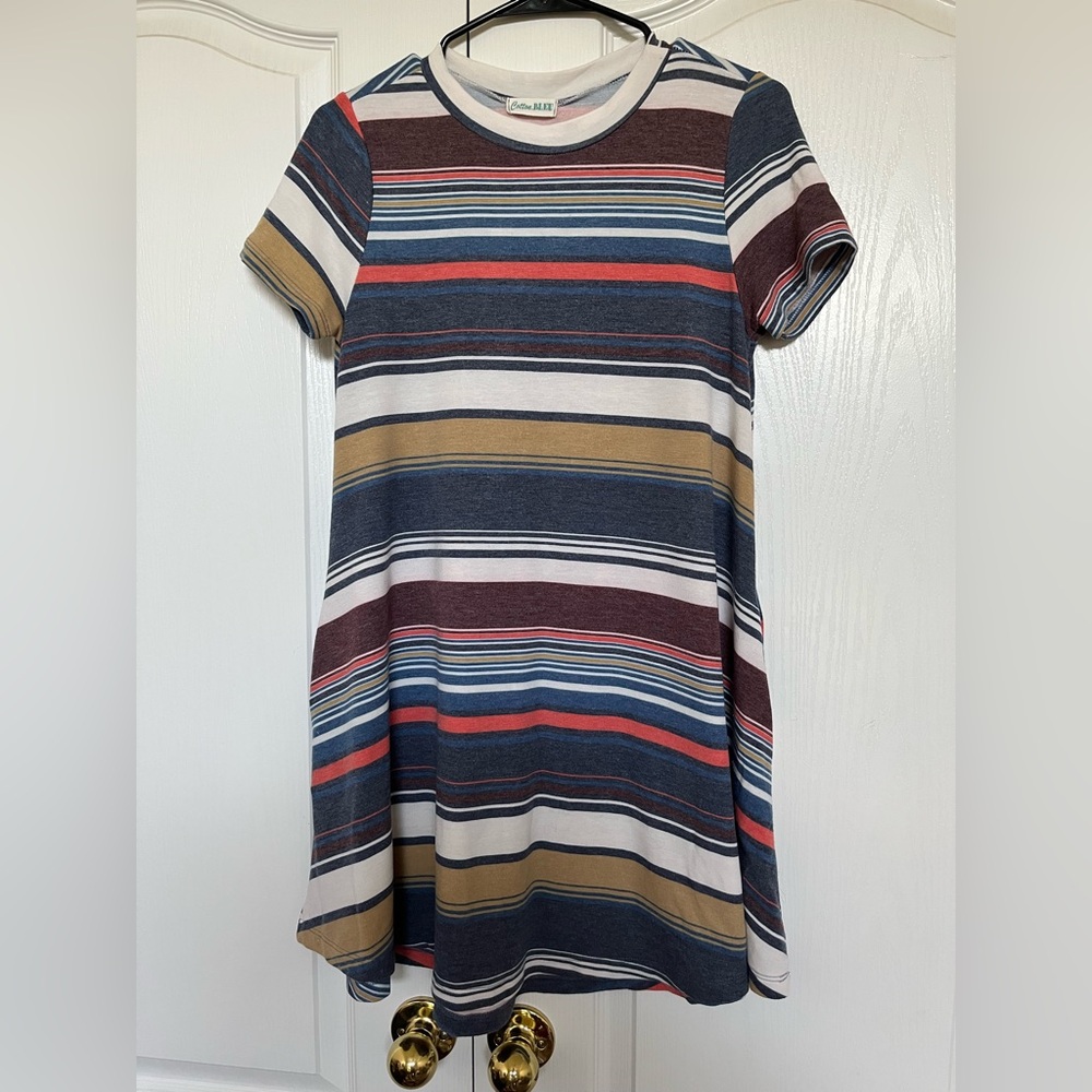 Stylish Striped women dress - Picture 1 of 3
